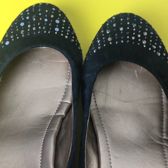 BCBG Generation Black Trinity Suede Sparkly Wedge Pumps Size 8.5 - Picture 13 of 13